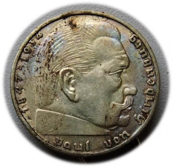 2 marki 1937 Paul von Hindenburg / swastyka Berlin  (1)