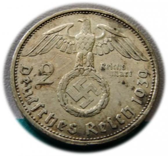 2 marki 1939 Paul von Hindenburg / swastyka Berlin (2)