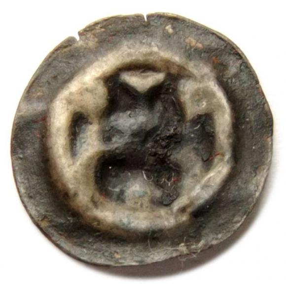 Brakteat Zakon Krzyżacki brama (1)