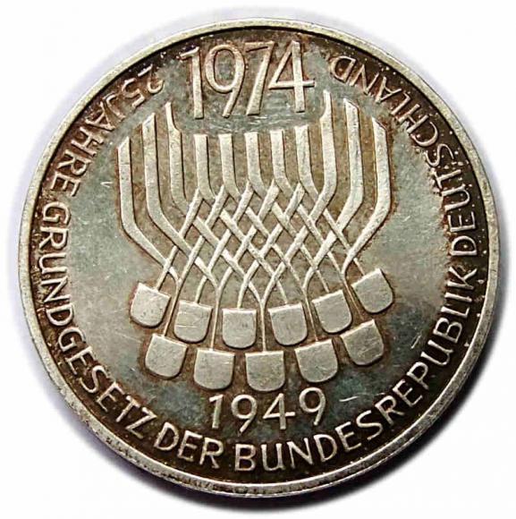 5 marek 1974 F 25 lat konstytucji Stuttgart Niemcy (1)