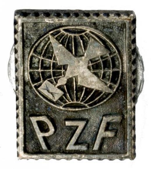 Zestaw 13 pinów filatelistycznych (1)