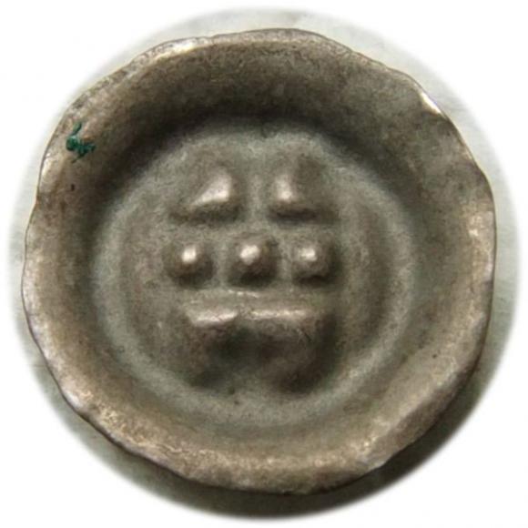 Brakteat brama z gwiazdą Zakon Krzyżacki (2)