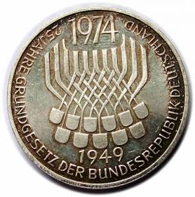 Obrazek dla: 5 marek 1974 F 25 lat konstytucji Stuttgart Niemcy